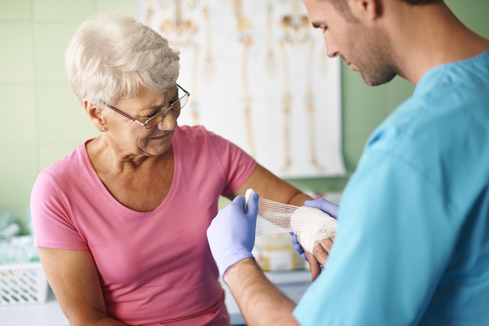 Tips for Post-Surgical Wound Care in the Elderly